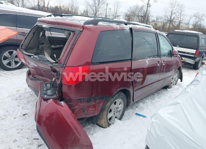 Photo 4 of 2006 Toyota Sienna XLE (VIN 5TDZA22CX6S457363)