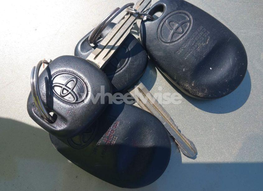 Photo 11 of 2006 Toyota Sienna XLE (VIN 5TDZA22CX6S486894)