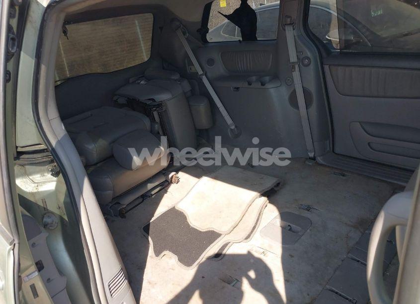 Photo 8 of 2006 Toyota Sienna XLE (VIN 5TDZA22CX6S486894)