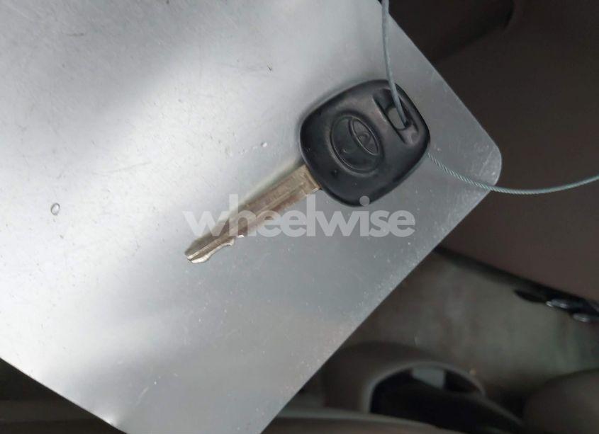 Photo 11 of 2006 Toyota Sienna XLE (VIN 5TDZA22CX6S528254)