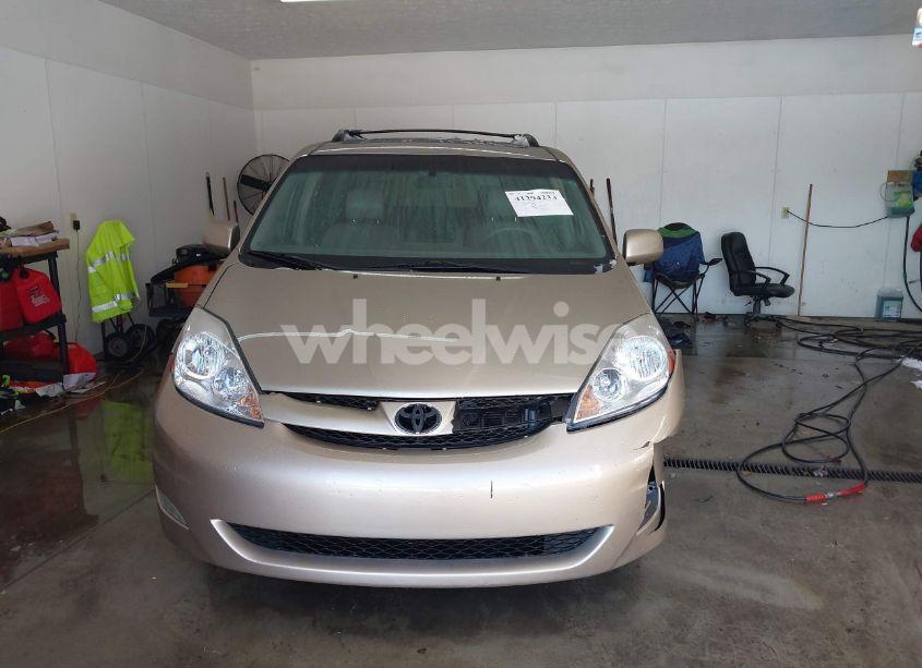 Photo 13 of 2006 Toyota Sienna XLE (VIN 5TDZA22CX6S528254)