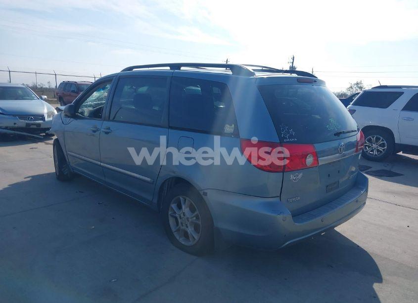 Photo 3 of 2006 Toyota Sienna XLE LIMITED (VIN 5TDZA22CX6S538573)