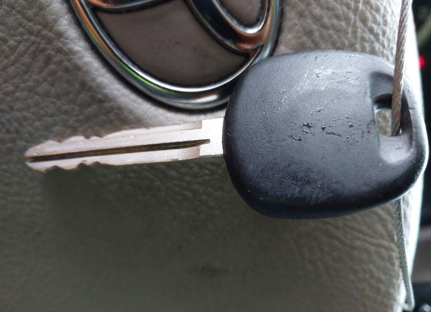 Photo 11 of 2004 Toyota Sienna LE (VIN 5TDZA23C04S038451)