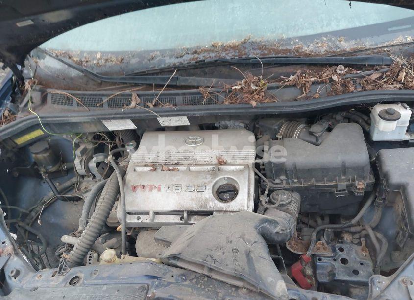 Photo 10 of 2004 Toyota Sienna LE (VIN 5TDZA23C04S085432)