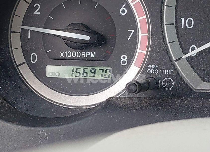 Photo 12 of 2004 Toyota Sienna LE (VIN 5TDZA23C04S105873)