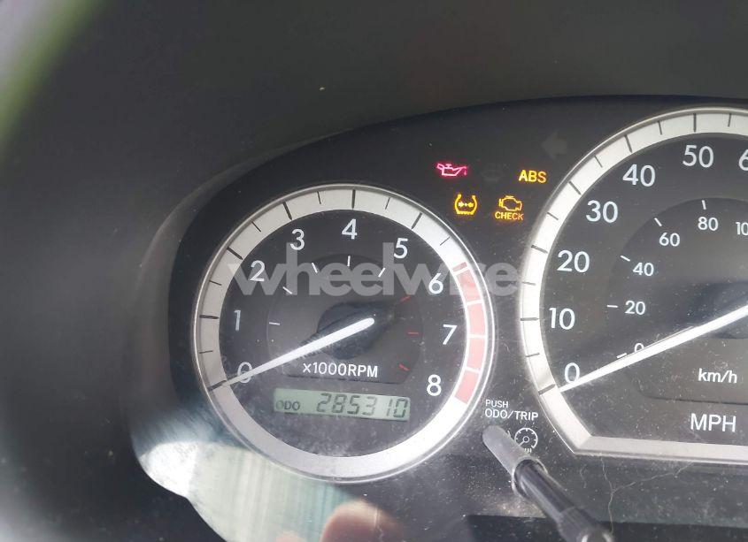 Photo 15 of 2004 Toyota Sienna LE (VIN 5TDZA23C04S132541)