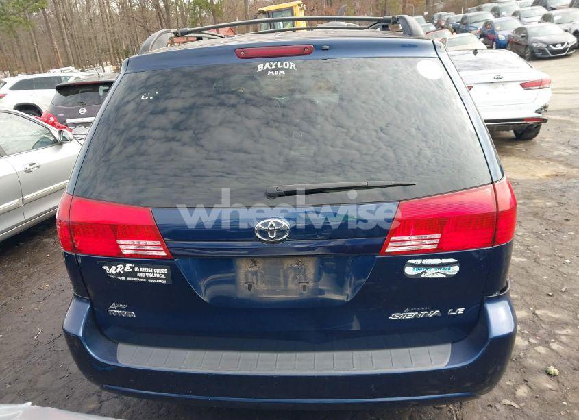 Photo 16 of 2004 Toyota Sienna LE (VIN 5TDZA23C04S132541)