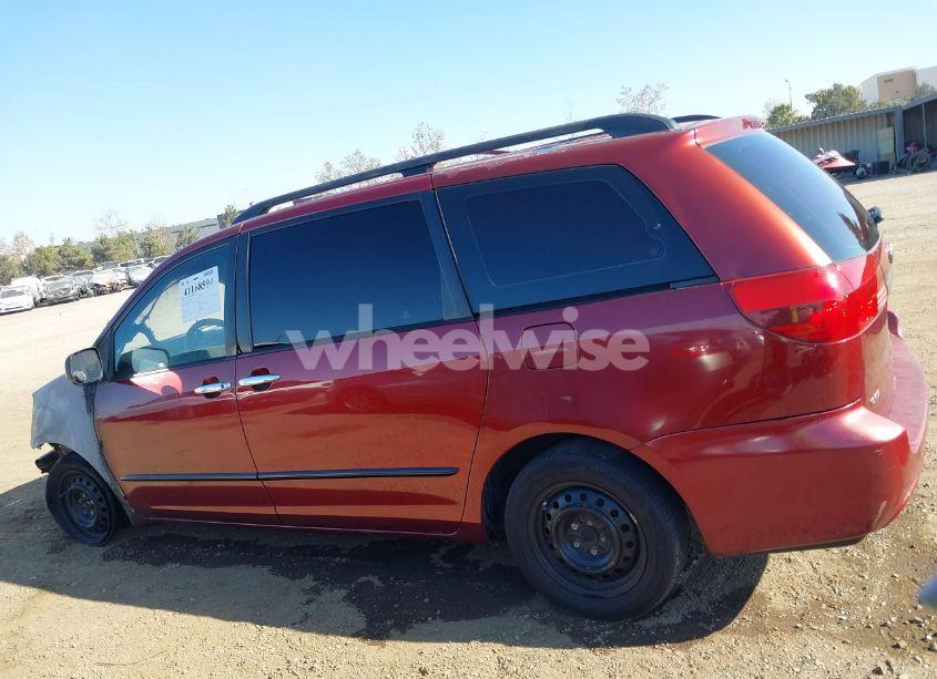 Photo 14 of 2004 Toyota Sienna CE (VIN 5TDZA23C04S157696)