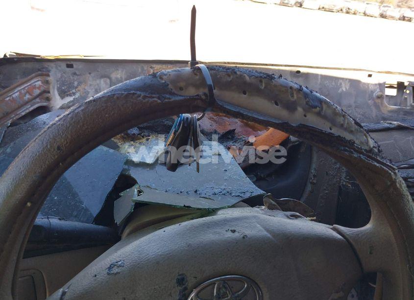 Photo 15 of 2004 Toyota Sienna CE (VIN 5TDZA23C04S157696)