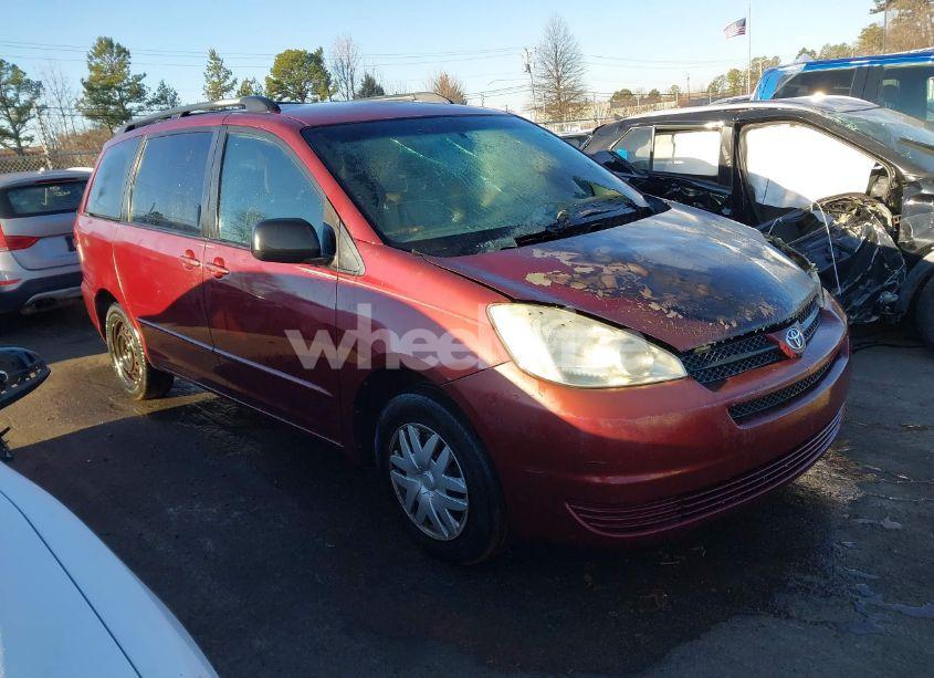 2004 Toyota Sienna LE (VIN 5TDZA23C04S220988) main photo