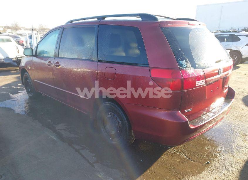 Photo 3 of 2004 Toyota Sienna LE (VIN 5TDZA23C04S220988)