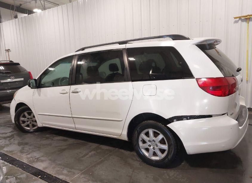 Photo 15 of 2005 Toyota Sienna LE (VIN 5TDZA23C05S221432)