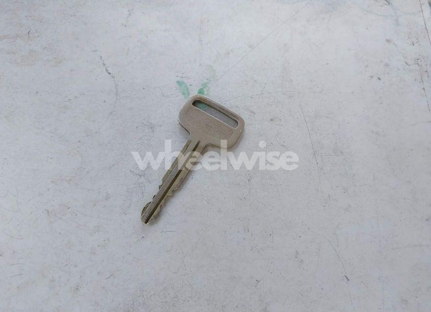 Photo 11 of 2005 Toyota Sienna CE (VIN 5TDZA23C05S288130)