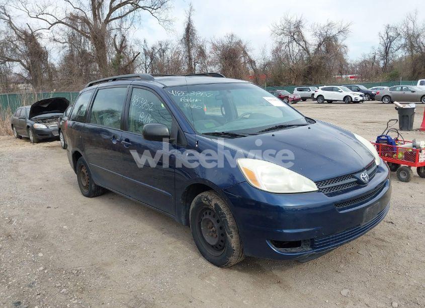 2005 Toyota Sienna CE (VIN 5TDZA23C05S300745) main photo