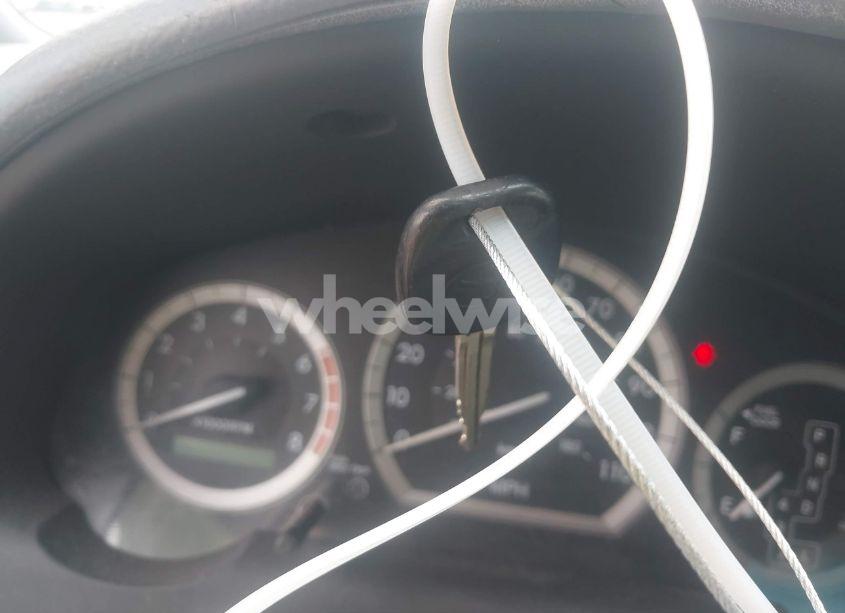 Photo 11 of 2005 Toyota Sienna LE (VIN 5TDZA23C05S311325)