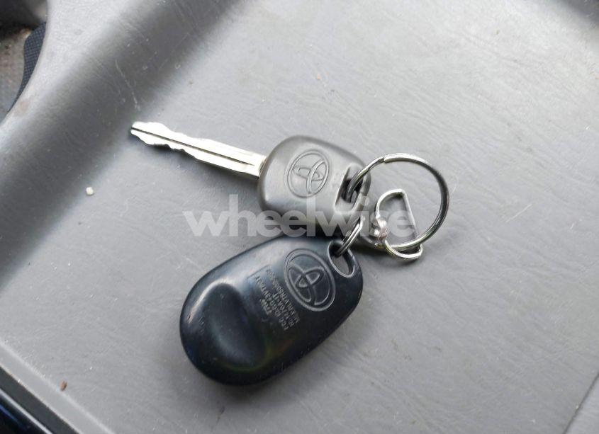 Photo 11 of 2005 Toyota Sienna LE (VIN 5TDZA23C05S321997)