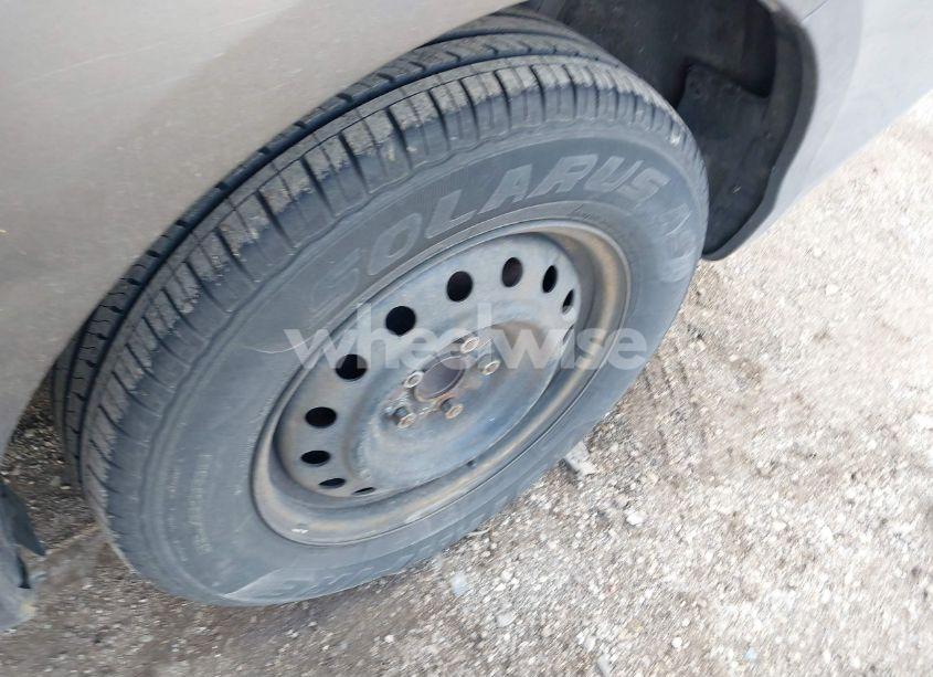 Photo 12 of 2005 Toyota Sienna LE (VIN 5TDZA23C05S321997)