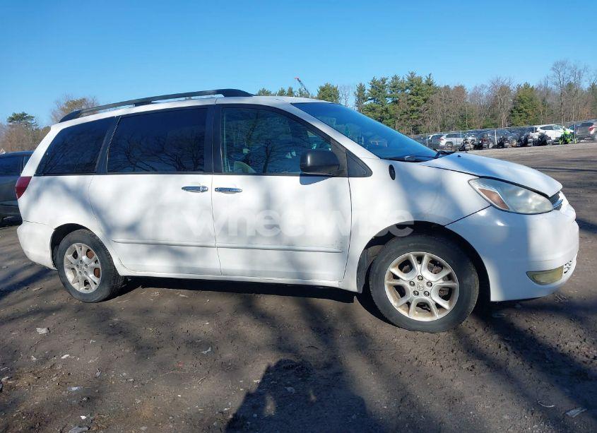Photo 13 of 2005 Toyota Sienna LE (VIN 5TDZA23C05S335432)