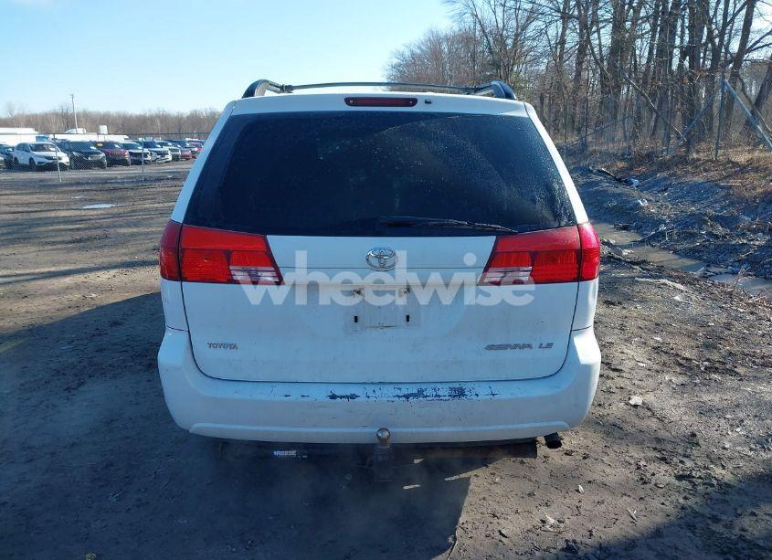Photo 16 of 2005 Toyota Sienna LE (VIN 5TDZA23C05S335432)