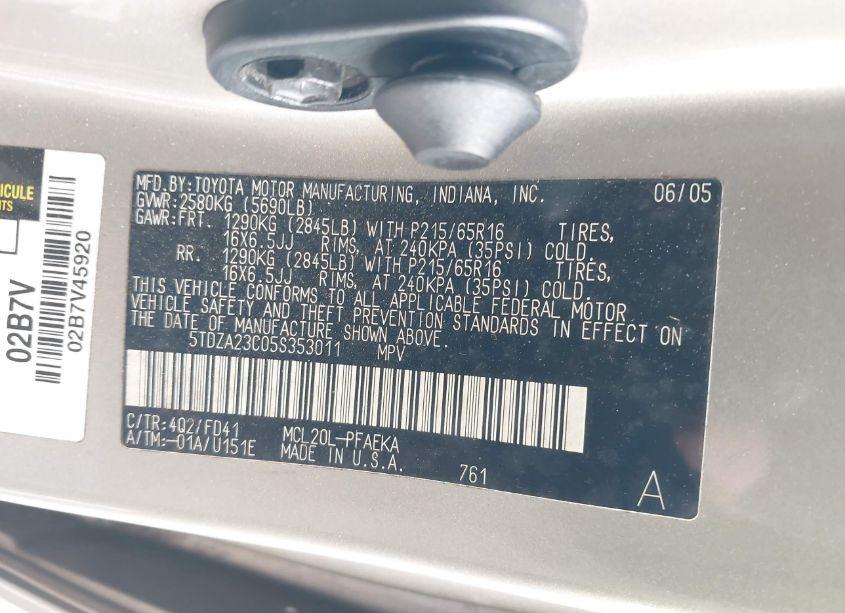 Photo 9 of 2005 Toyota Sienna CE (VIN 5TDZA23C05S353011)