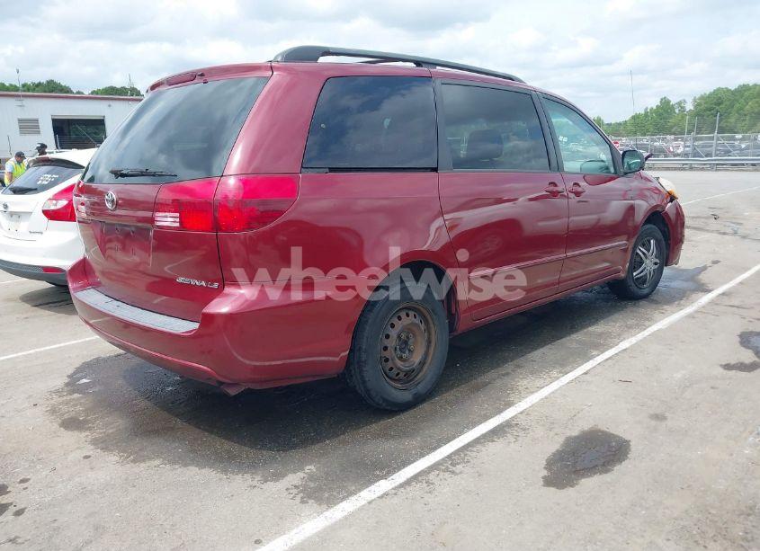 Photo 4 of 2005 Toyota Sienna LE (VIN 5TDZA23C05S356510)