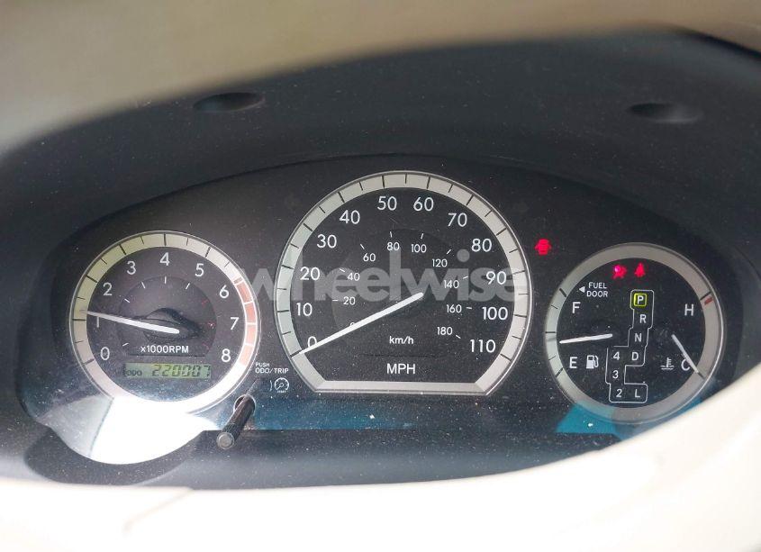 Photo 7 of 2005 Toyota Sienna LE (VIN 5TDZA23C05S356510)