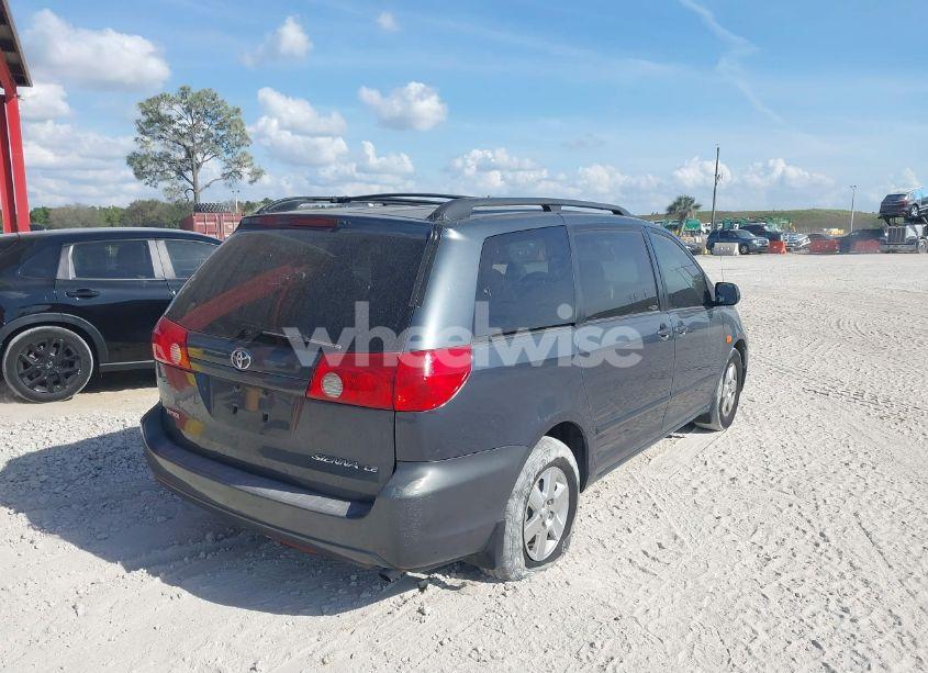 Photo 4 of 2006 Toyota Sienna LE (VIN 5TDZA23C06S408395)