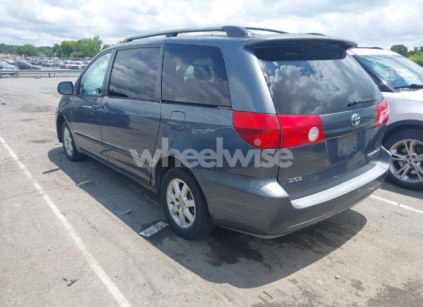Photo 3 of 2006 Toyota Sienna LE (VIN 5TDZA23C06S451389)