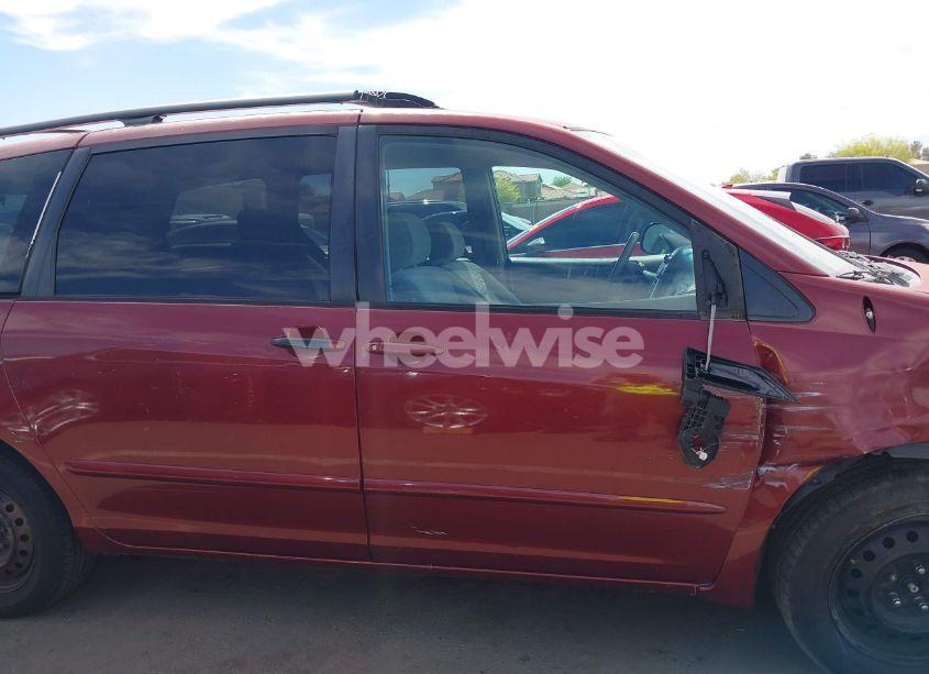 Photo 13 of 2006 Toyota Sienna LE (VIN 5TDZA23C06S459024)