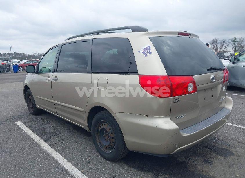 Photo 3 of 2006 Toyota Sienna LE (VIN 5TDZA23C06S459895)