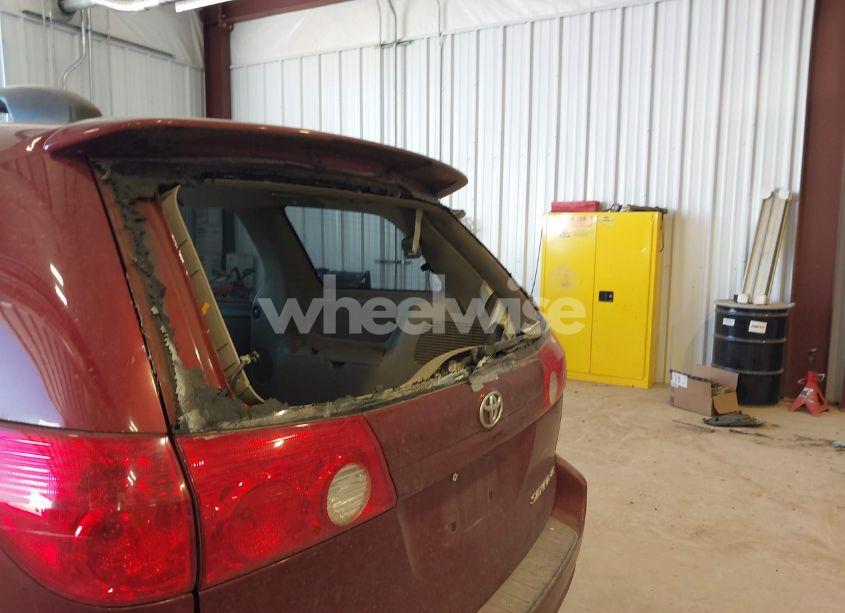 Photo 6 of 2006 Toyota Sienna CE/LE (VIN 5TDZA23C06S495845)