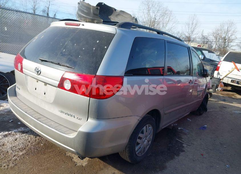 Photo 4 of 2006 Toyota Sienna LE (VIN 5TDZA23C06S523076)