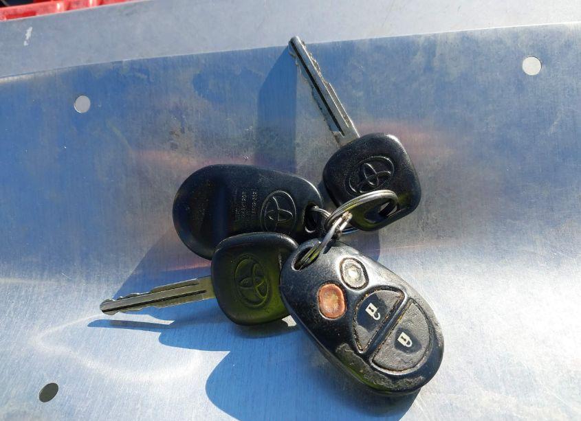 Photo 11 of 2006 Toyota Sienna LE (VIN 5TDZA23C06S555817)