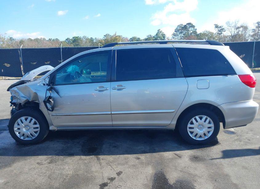Photo 15 of 2006 Toyota Sienna LE (VIN 5TDZA23C06S562444)