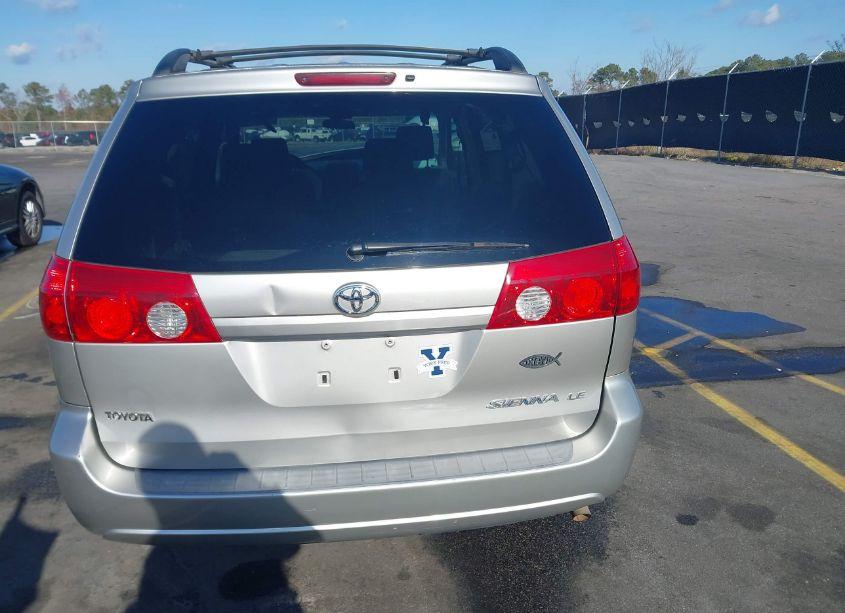 Photo 17 of 2006 Toyota Sienna LE (VIN 5TDZA23C06S562444)