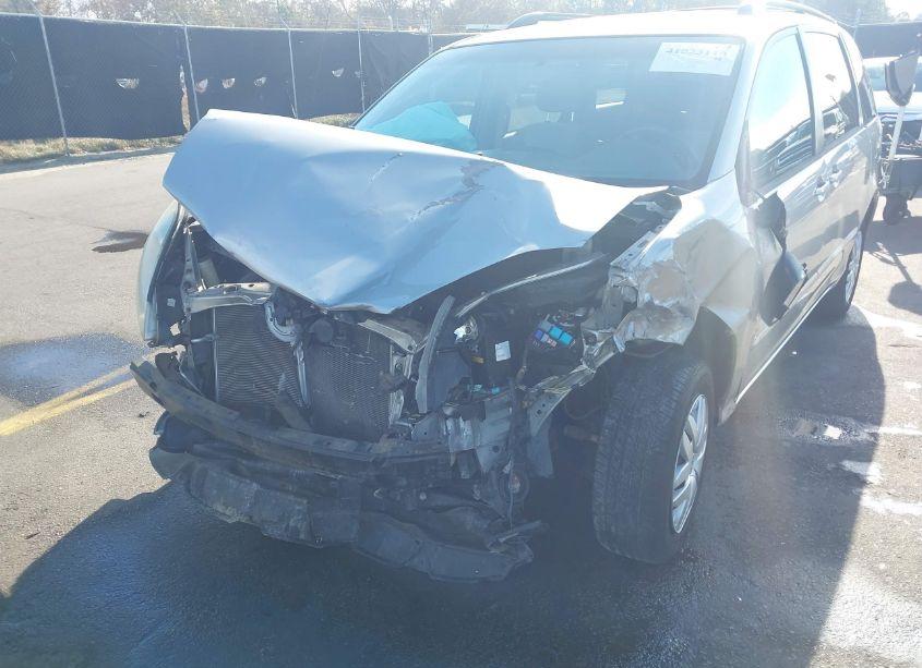 Photo 6 of 2006 Toyota Sienna LE (VIN 5TDZA23C06S562444)