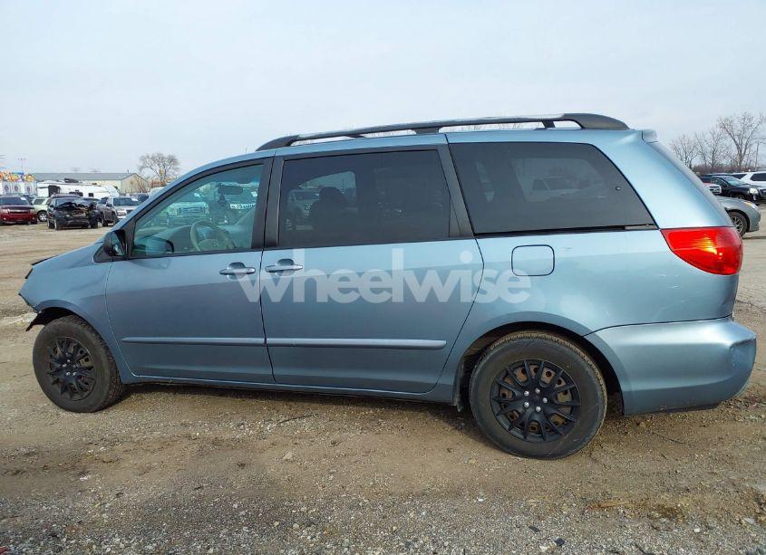 Photo 15 of 2006 Toyota Sienna LE (VIN 5TDZA23C06S563996)