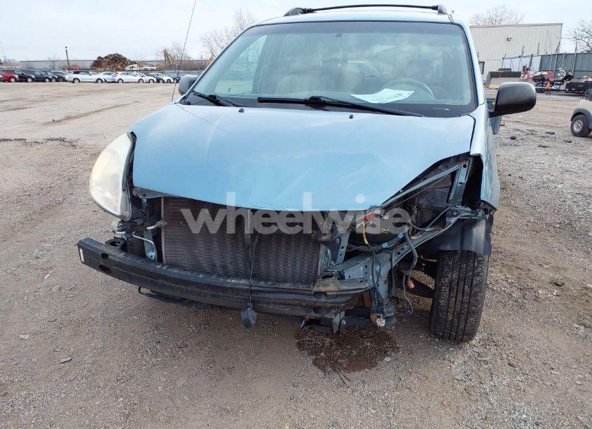 Photo 6 of 2006 Toyota Sienna LE (VIN 5TDZA23C06S563996)