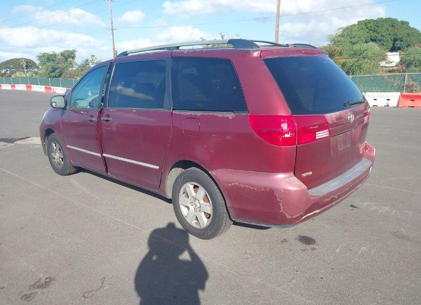 Photo 3 of 2004 Toyota Sienna LE (VIN 5TDZA23C14S000405)