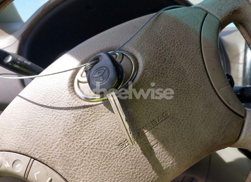 Photo 11 of 2004 Toyota Sienna LE (VIN 5TDZA23C14S068512)