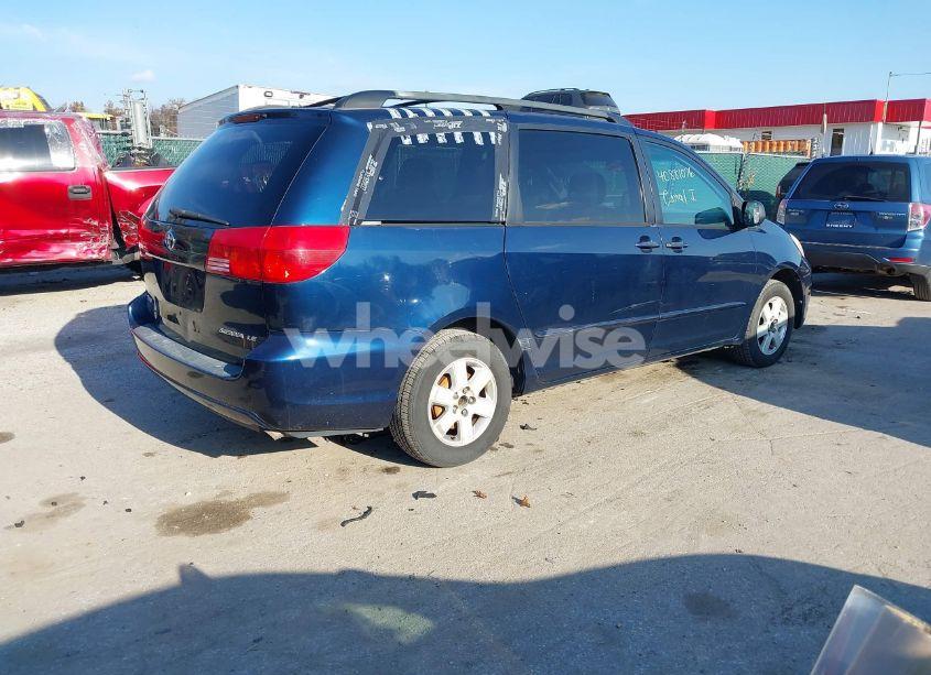 Photo 4 of 2004 Toyota Sienna LE (VIN 5TDZA23C14S071507)