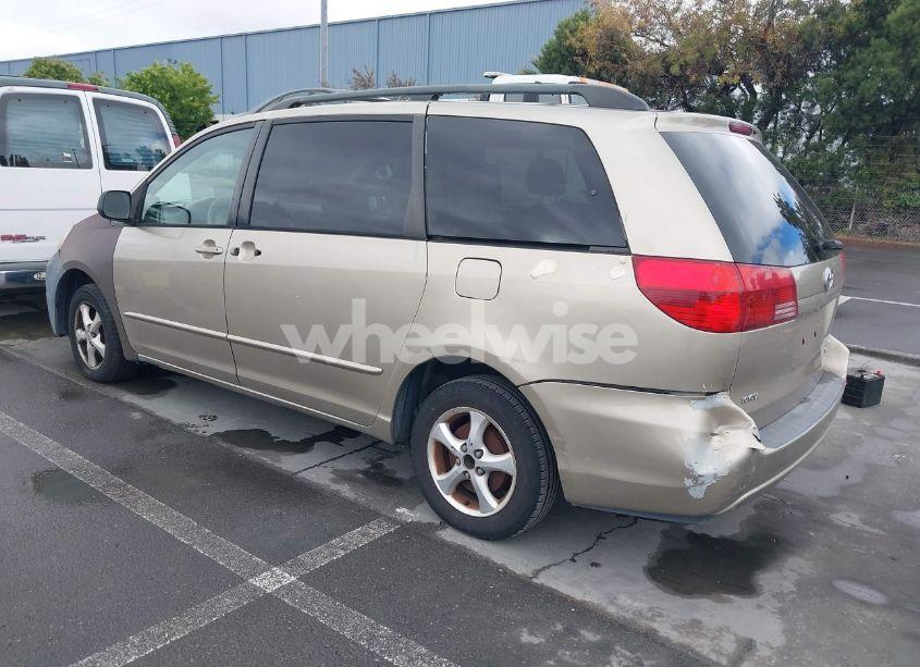 Photo 3 of 2004 Toyota Sienna LE (VIN 5TDZA23C14S101329)
