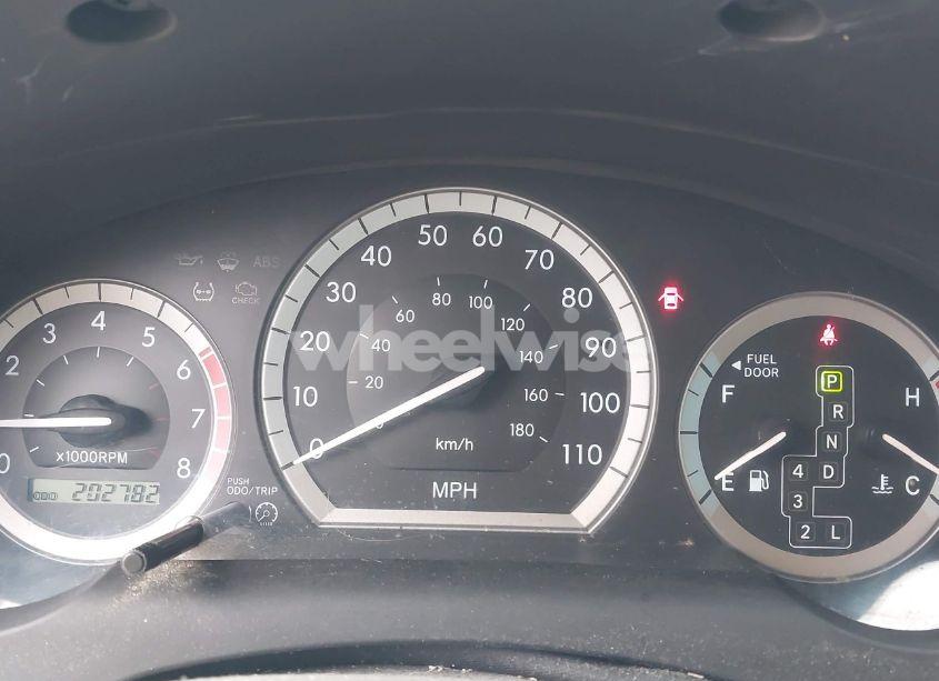 Photo 7 of 2004 Toyota Sienna CE (VIN 5TDZA23C14S106417)