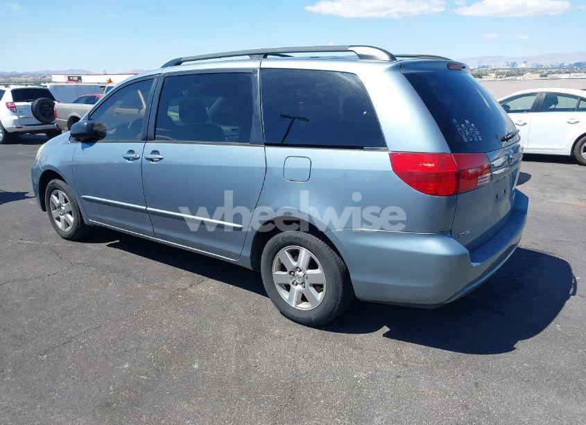 Photo 3 of 2004 Toyota Sienna LE (VIN 5TDZA23C14S146545)