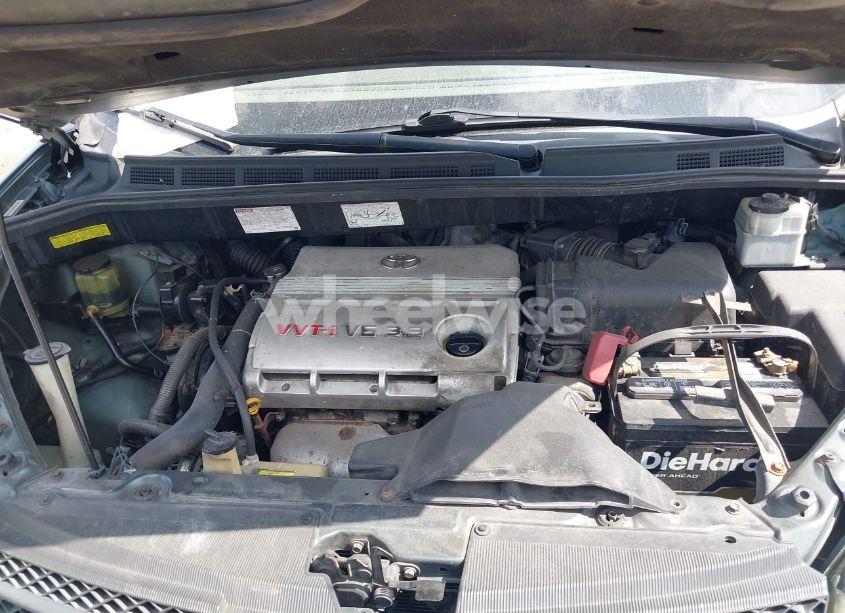 Photo 10 of 2004 Toyota Sienna LE (VIN 5TDZA23C14S183806)