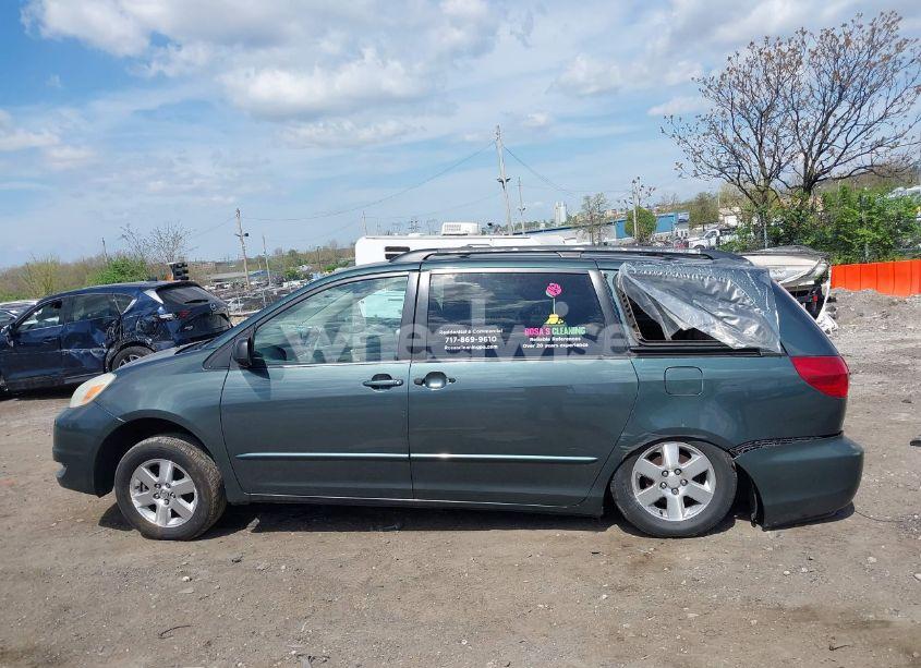 Photo 14 of 2004 Toyota Sienna LE (VIN 5TDZA23C14S183806)