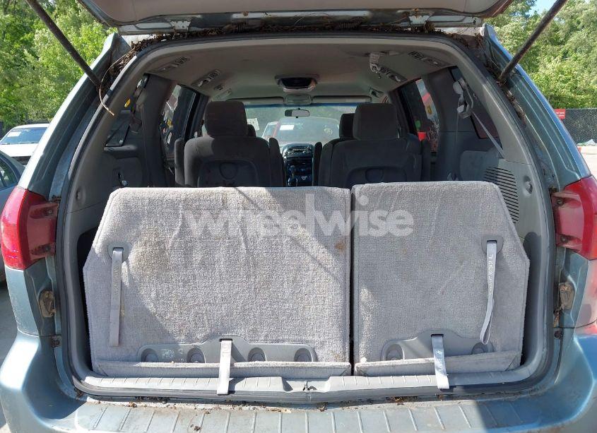 Photo 13 of 2005 Toyota Sienna CE (VIN 5TDZA23C15S223321)