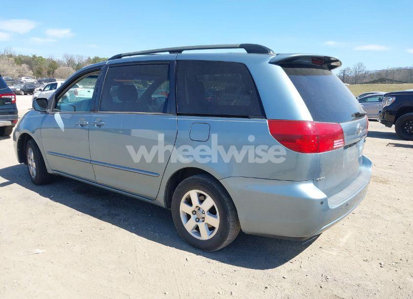 Photo 3 of 2005 Toyota Sienna LE (VIN 5TDZA23C15S245755)