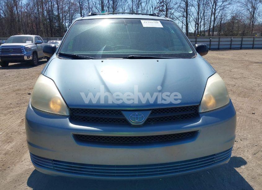 Photo 6 of 2005 Toyota Sienna LE (VIN 5TDZA23C15S245755)