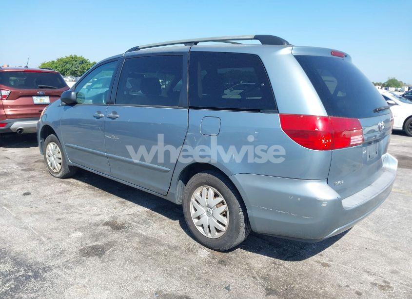 Photo 3 of 2005 Toyota Sienna LE (VIN 5TDZA23C15S257520)